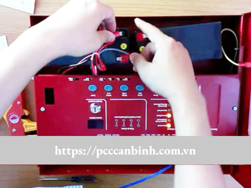 Khi nào nên sử dụng tủ báo cháy trung tâm Hochiki 4 kênh?