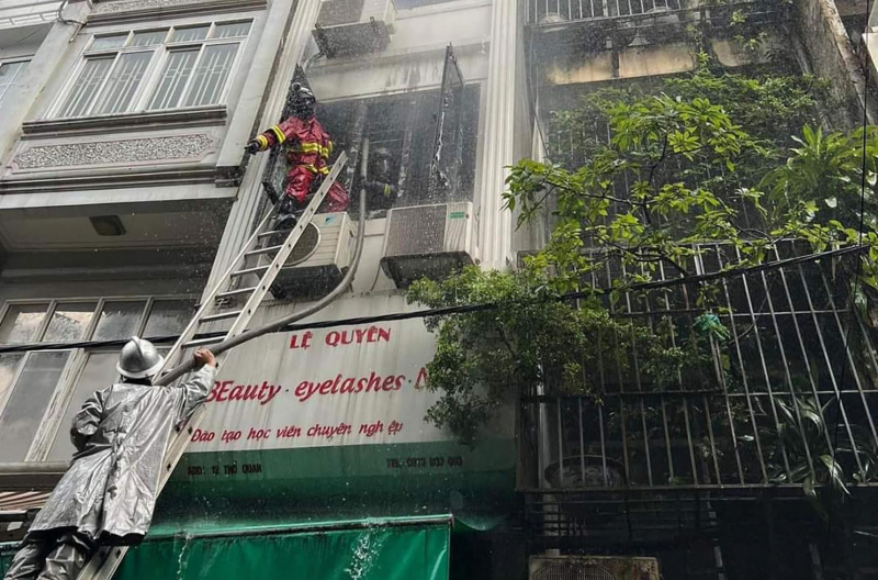 Từ vụ cháy tại ngõ Thổ Quan, Cảnh sát khuyến cáo biện pháp phòng cháy dạng nhà ống